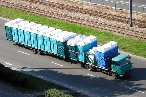 Best Porta potty rental near me  in Cleveland, FL